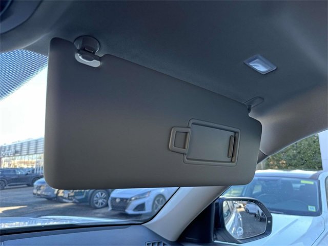 Used 2025 Volkswagen Atlas Peak Edition SE image 22