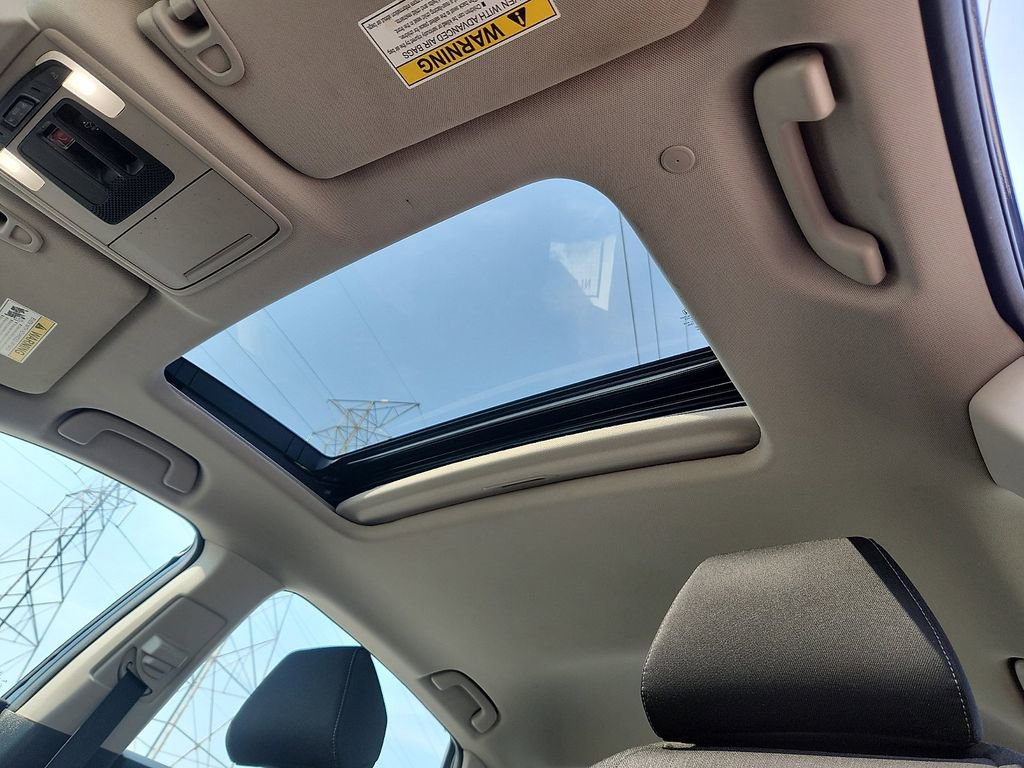 Used 2023 Honda Accord EX image 10