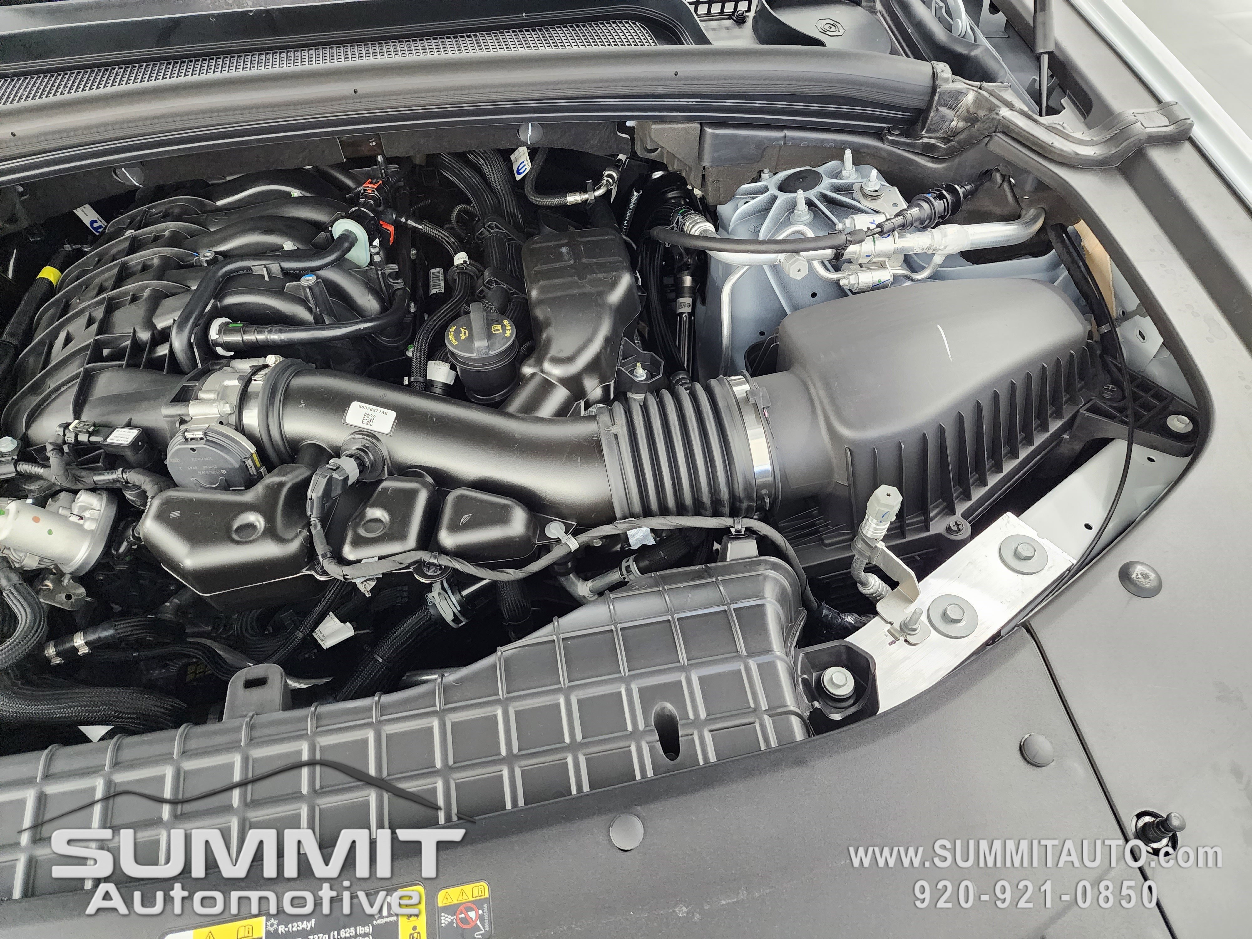 New 2025 Jeep Grand Cherokee Limited w/ Luxury Tech Group II image 23