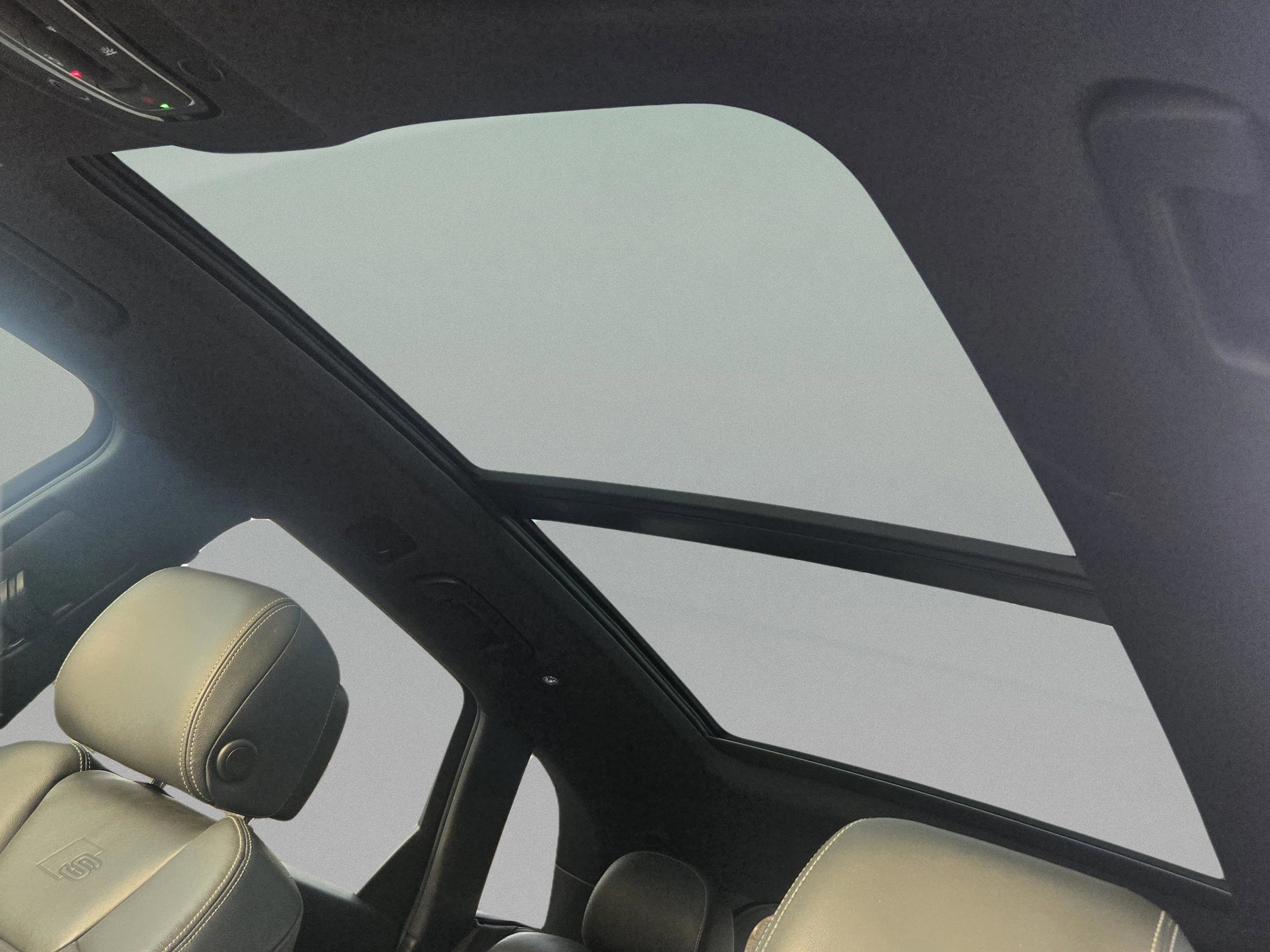 Used 2022 Audi SQ5 Premium Plus image 8