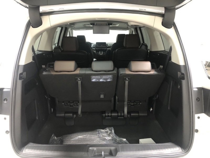 New 2026 Honda Odyssey Elite image 8
