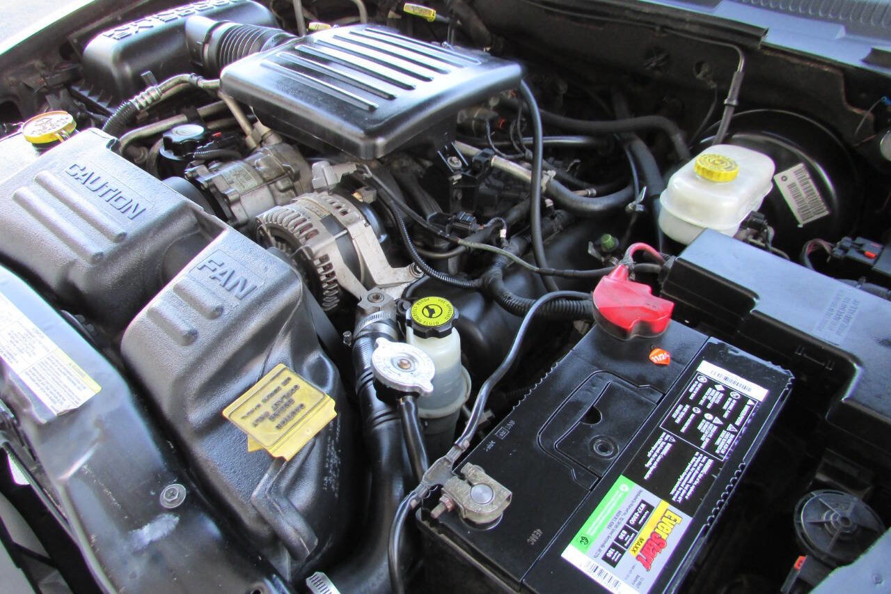 Used 2003 Dodge Durango Sport image 16