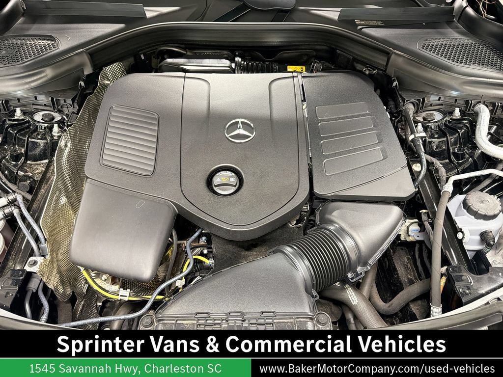 Certified 2025 Mercedes-Benz GLC 300 image 31