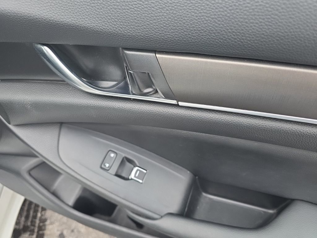 Used 2021 Honda Accord LX image 39