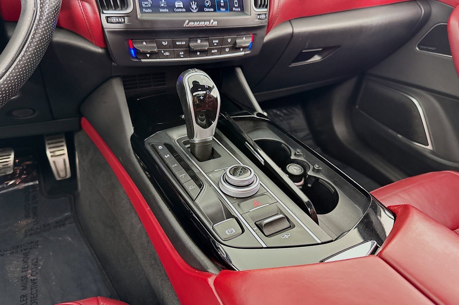 Used 2018 Maserati Levante GranSport image 5