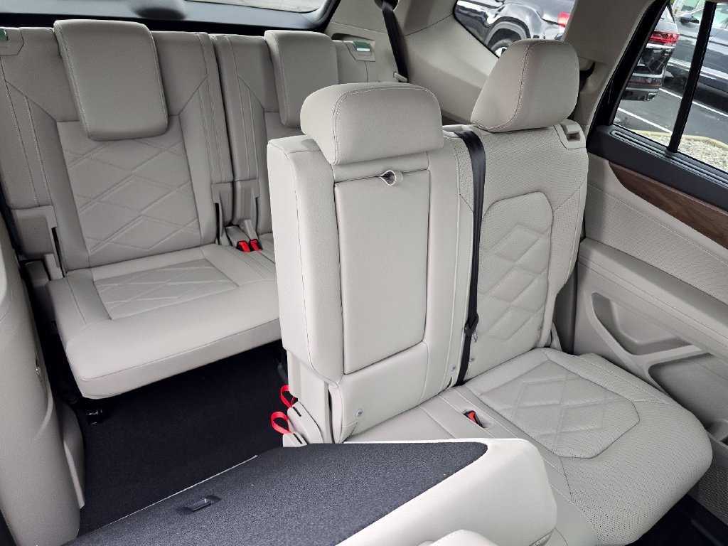 New 2026 Volkswagen Atlas SE AWD/4WD image 12