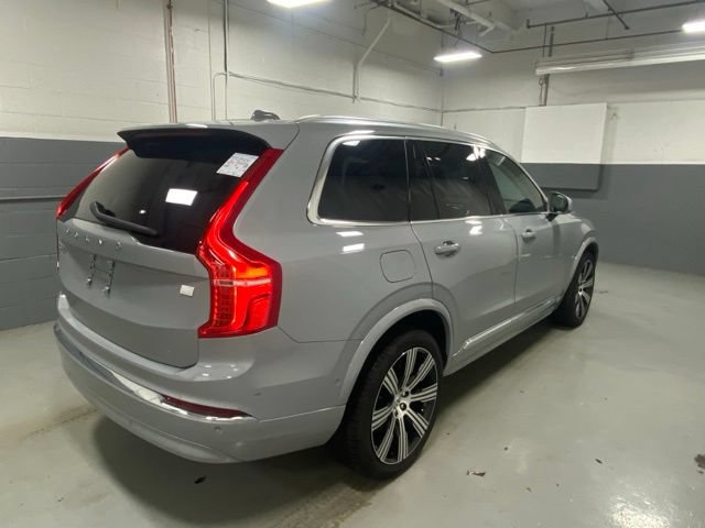 Used 2024 Volvo XC90 T8 Plus AWD/4WD image 3