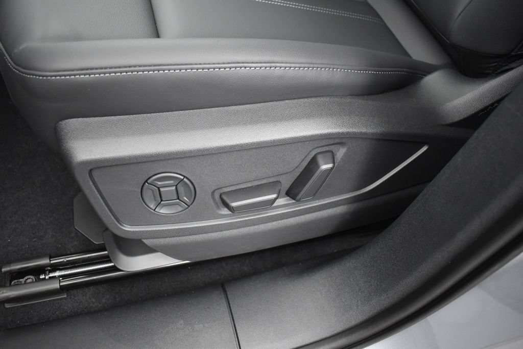 New 2026 Audi Q5 Premium AWD/4WD image 7