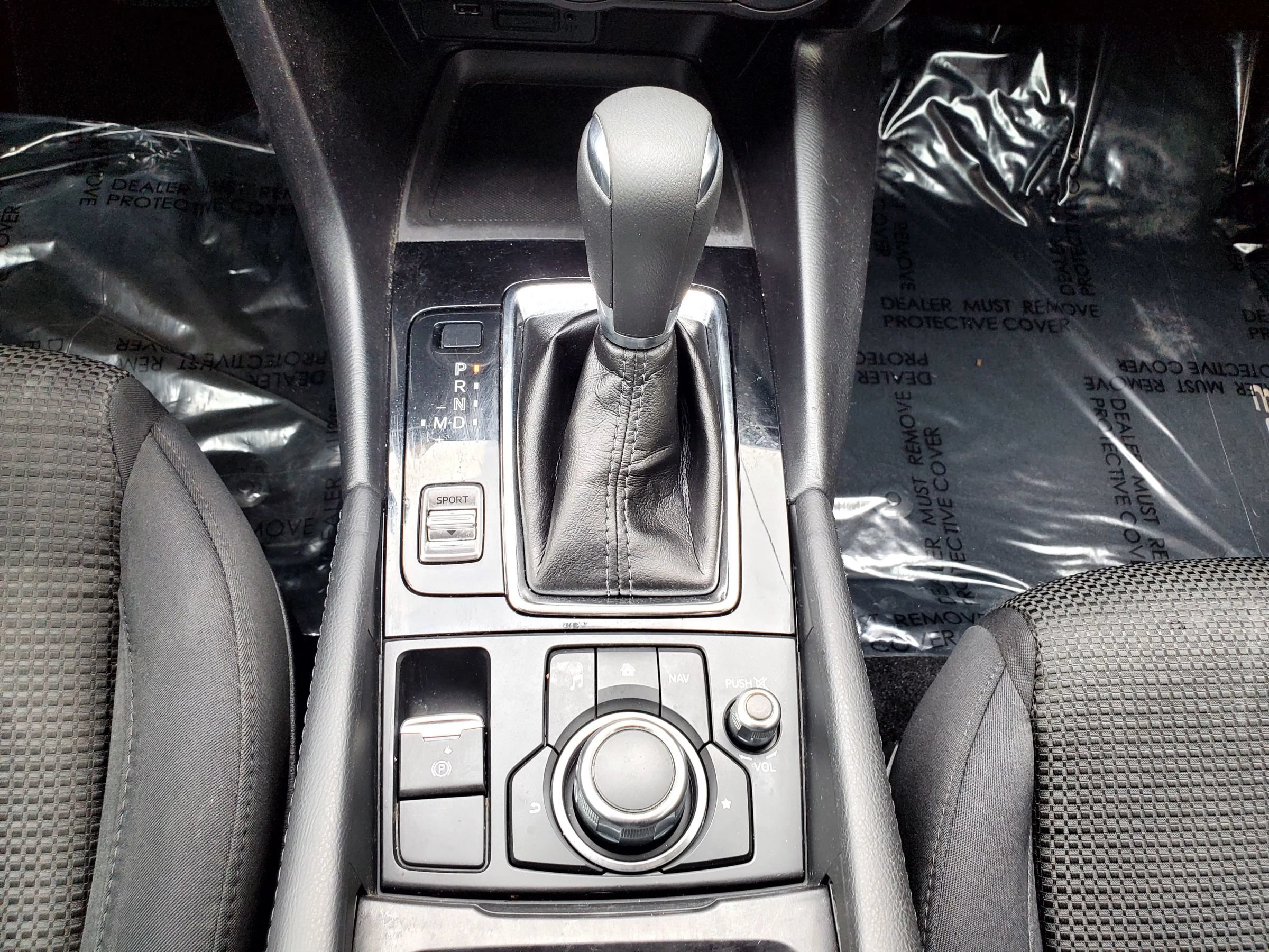Used 2017 MAZDA MAZDA3 Sport w/ Preferred Equipment Package FWD image 40