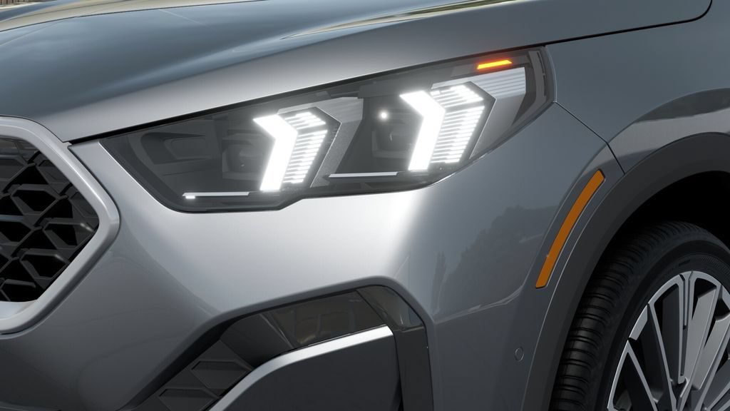 New 2027 BMW X2 xDrive28i AWD/4WD image 6