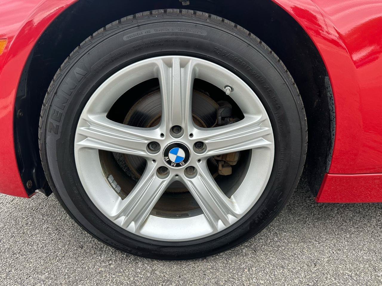 Used 2015 BMW 320i xDrive Sedan AWD/4WD image 15