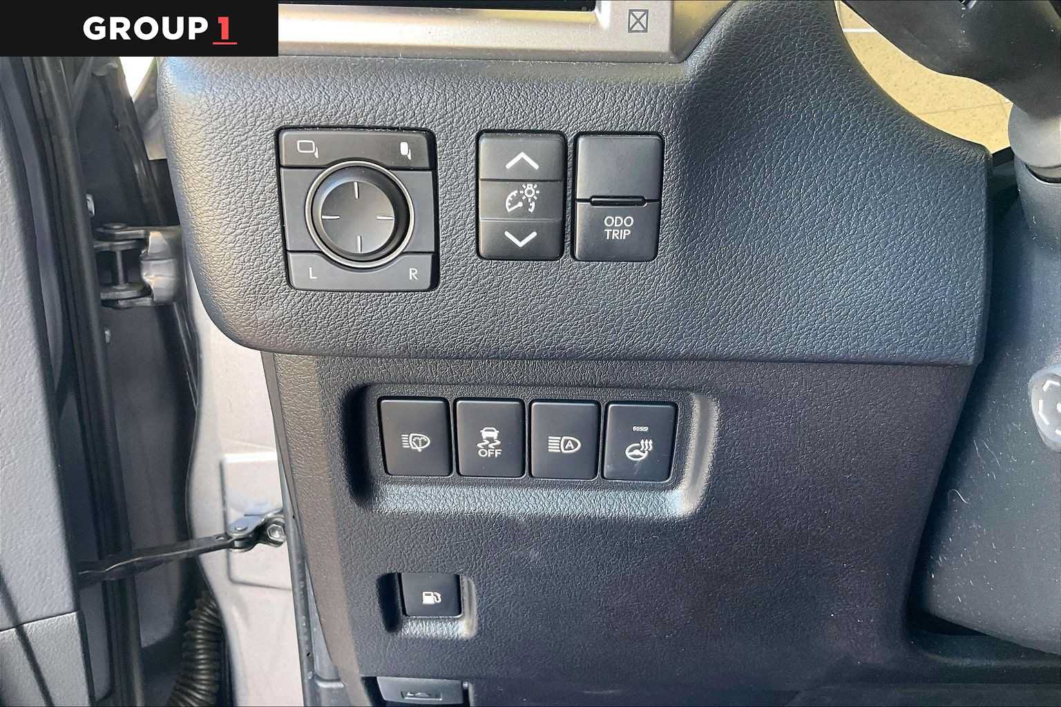 Used 2023 Lexus GX 460 Premium w/ Premium Package AWD/4WD image 32