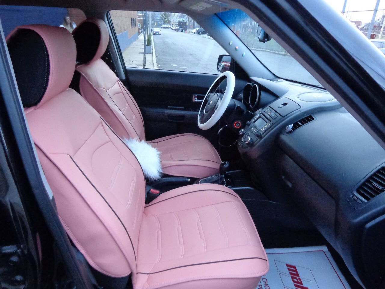 Used 2013 Kia Soul + image 12