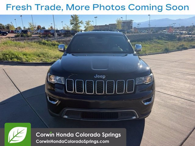 Used 2018 Jeep Grand Cherokee Limited AWD/4WD image 2