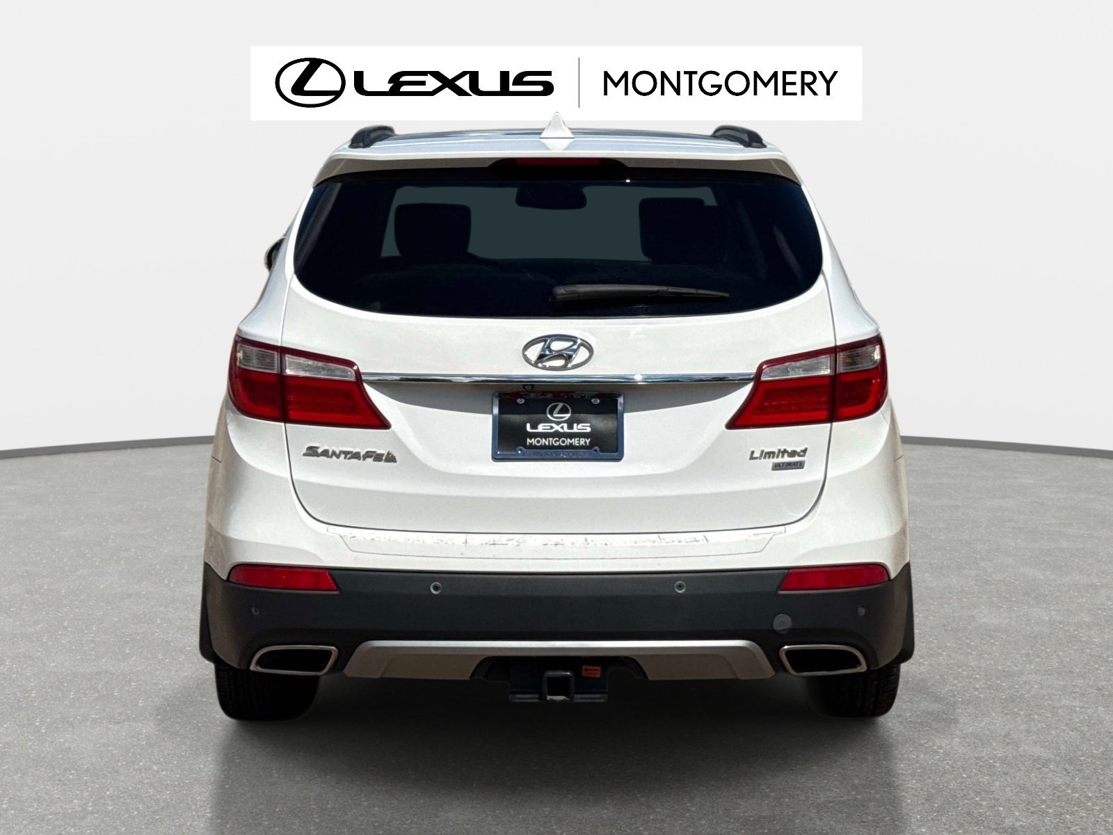 Used 2015 Hyundai Santa Fe Limited w/ Option Group 04 FWD image 4