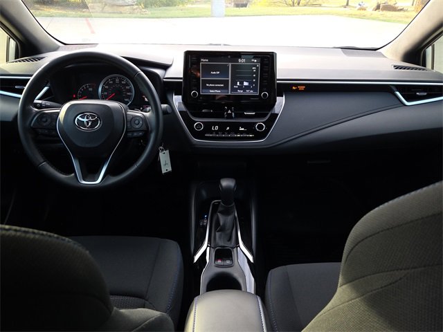 Used 2022 Toyota Corolla SE image 11