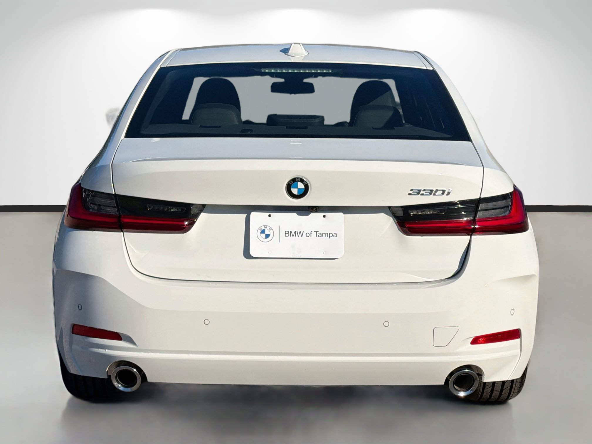 New 2026 BMW 330i Sedan w/ Premium Package RWD image 4
