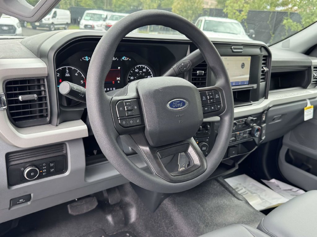 New 2026 Ford F550 4x4 Regular Cab Super Duty image 12