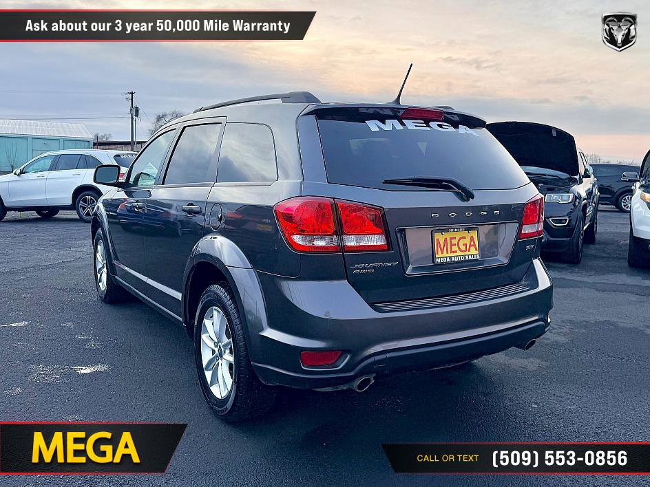 Used 2016 Dodge Journey SXT image 9