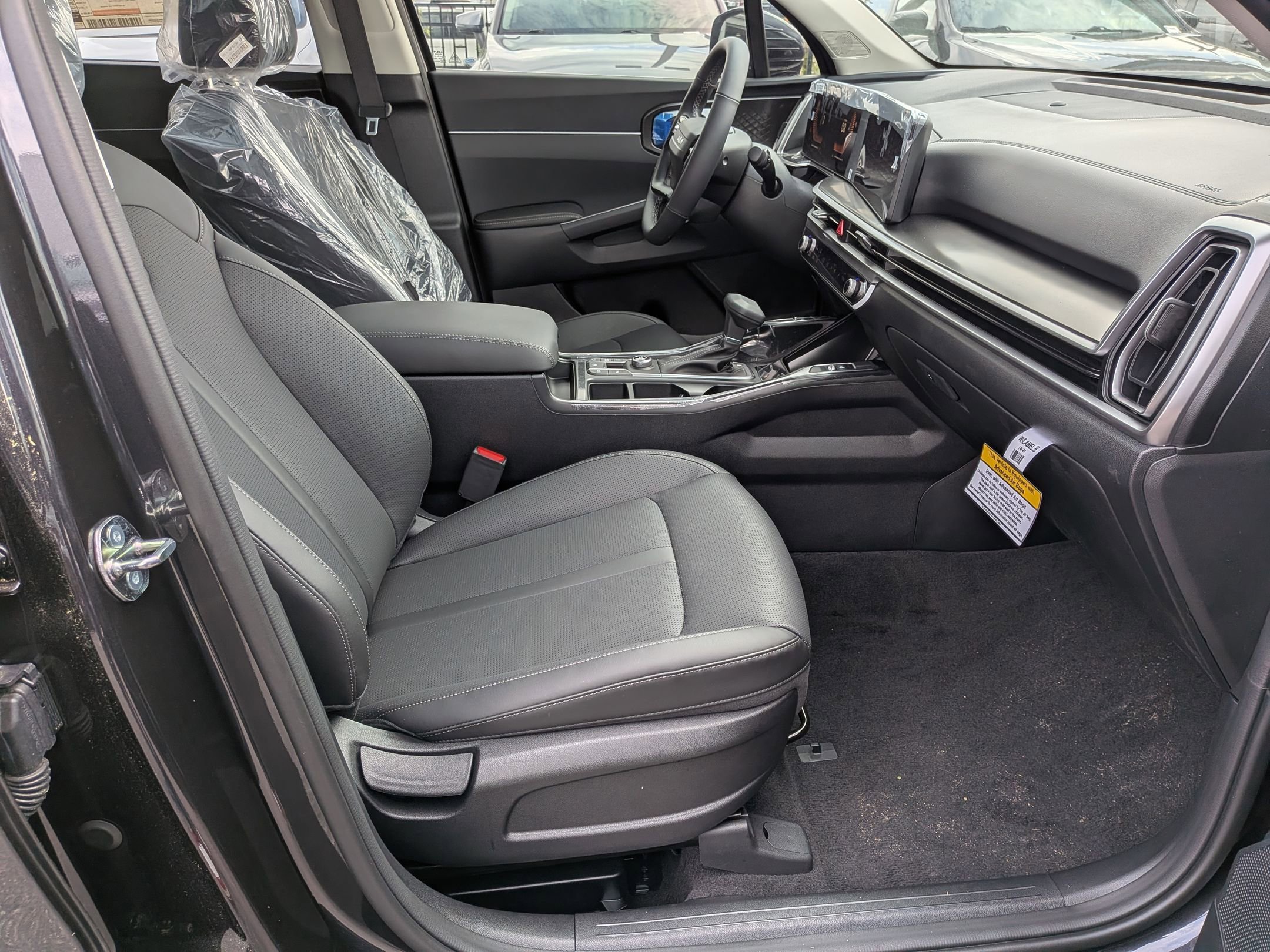New 2026 Kia Sorento S w/ S Panoramic Sunroof Package FWD image 34