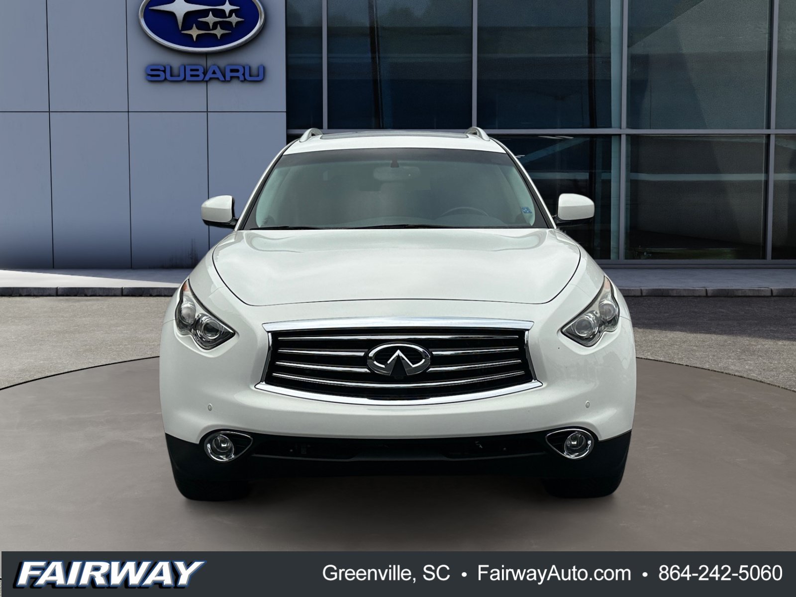 Used 2016 INFINITI QX70 2WD w/ Premium Package image 2