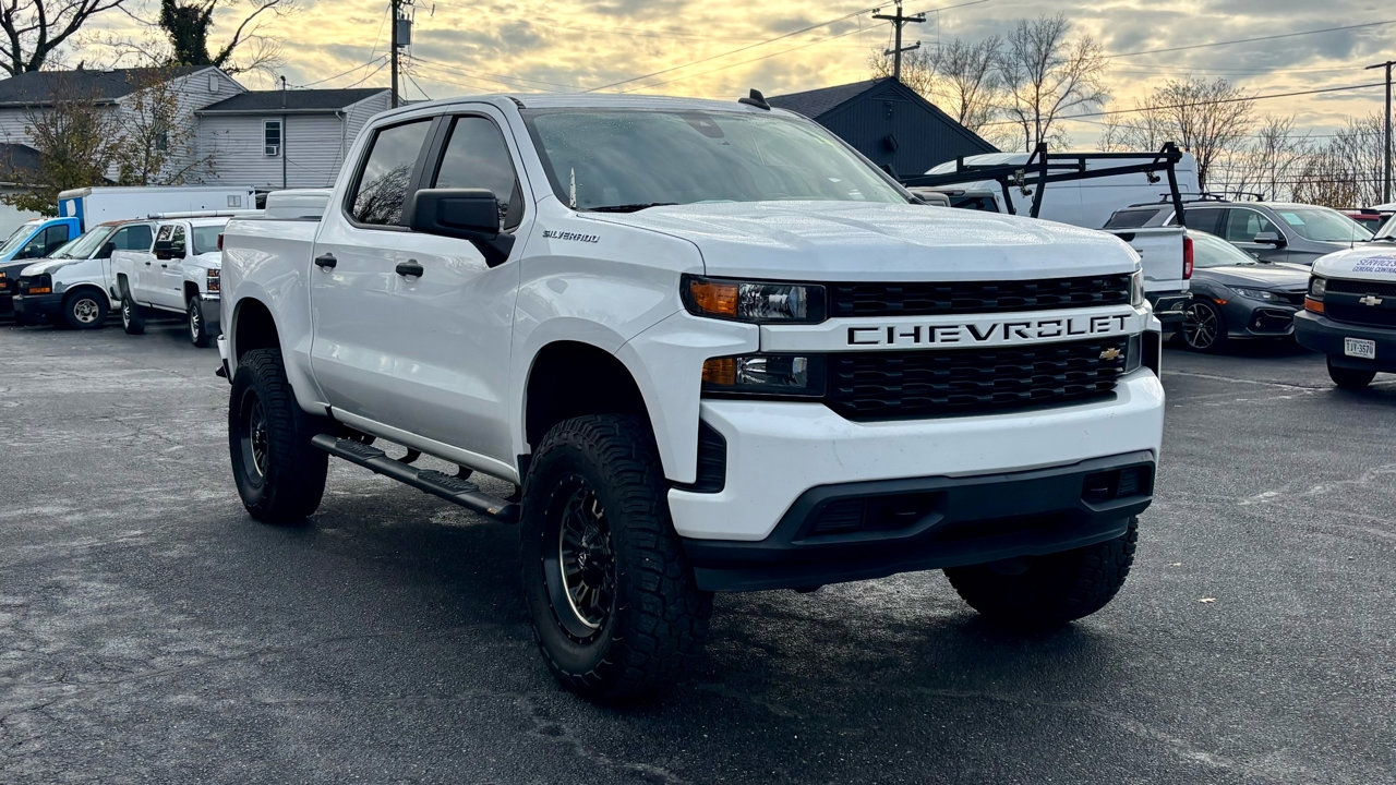 Used 2021 Chevrolet Silverado 1500 Custom w/ Safety Confidence Package image 4