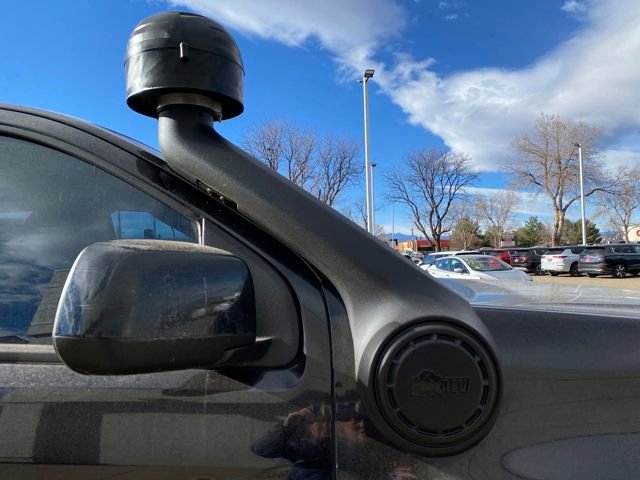 Used 2017 Chevrolet Colorado Z71 w/ Z71 Midnight Edition image 23