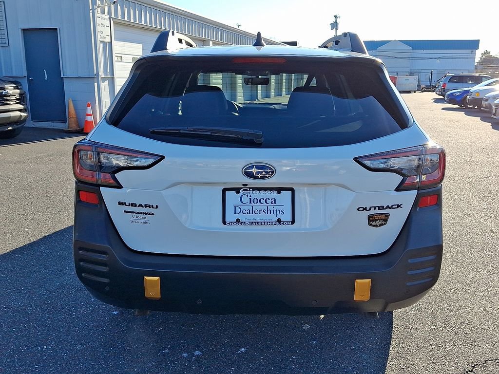 Used 2023 Subaru Outback Wilderness image 8
