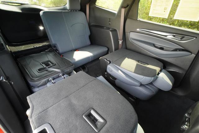 Used 2024 Buick Enclave Essence w/ Trailering Package, 5000 lbs. image 27