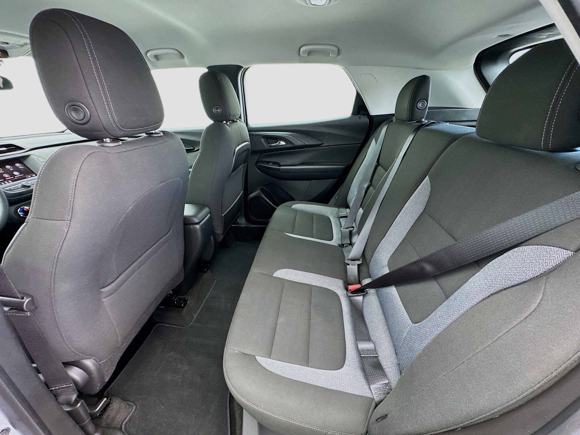 Used 2023 Chevrolet TrailBlazer LS FWD image 15