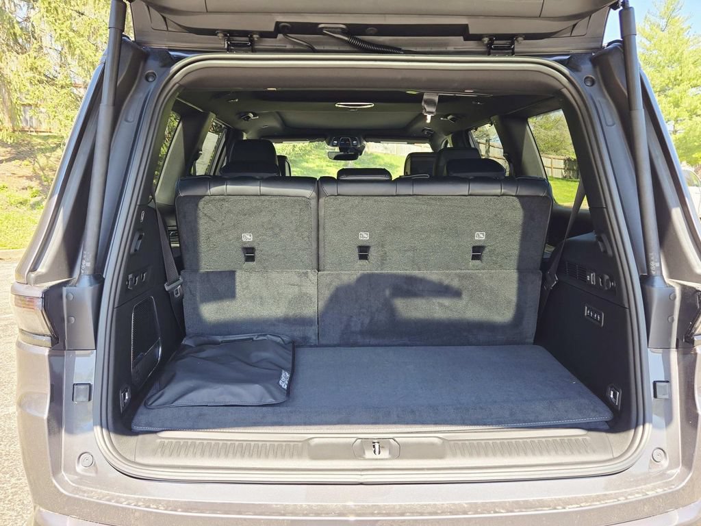 New 2026 Jeep Grand Wagoneer Limited AWD/4WD image 19