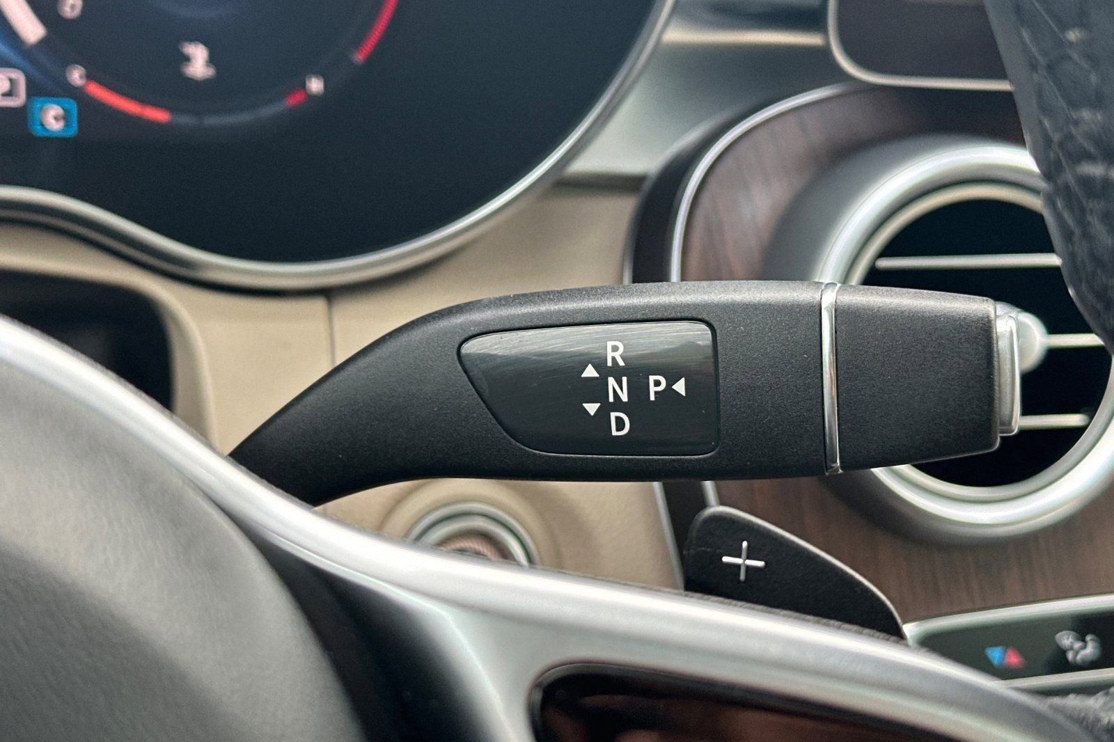 Used 2022 Mercedes-Benz GLC 300 image 20