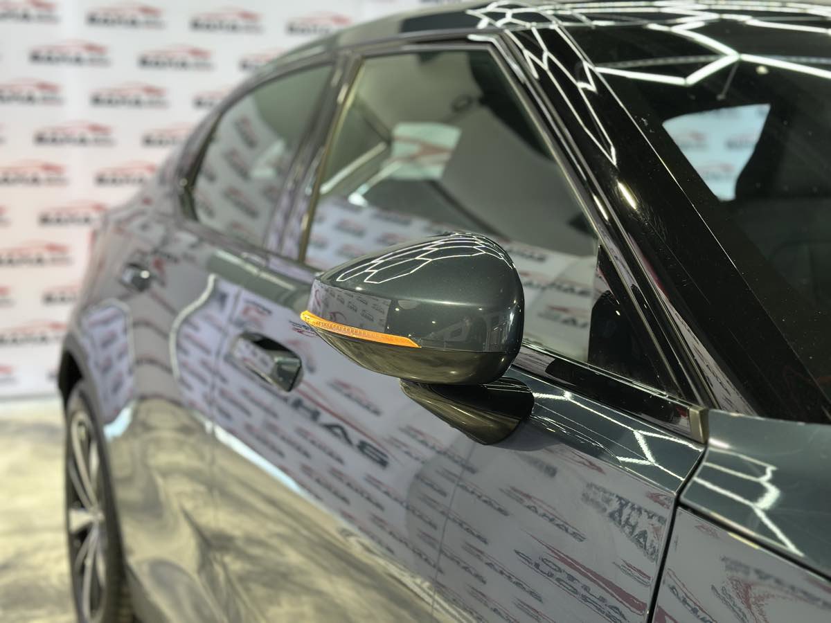 Used 2021 Polestar Polestar 2 Launch Edition AWD image 4