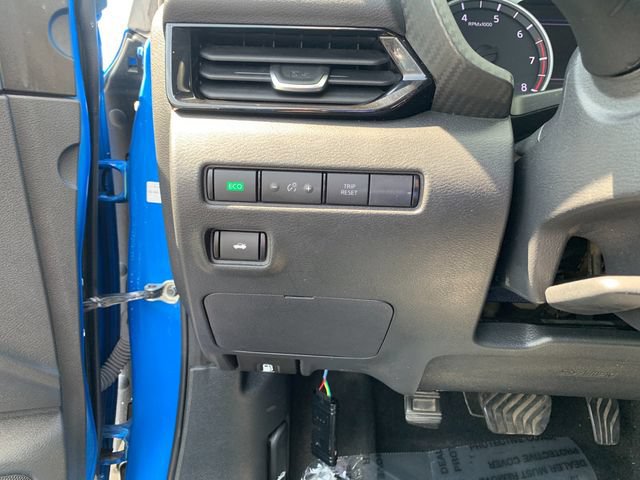 Used 2023 Nissan Sentra SV FWD image 29