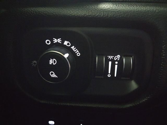 Certified 2022 RAM 1500 Laramie image 27