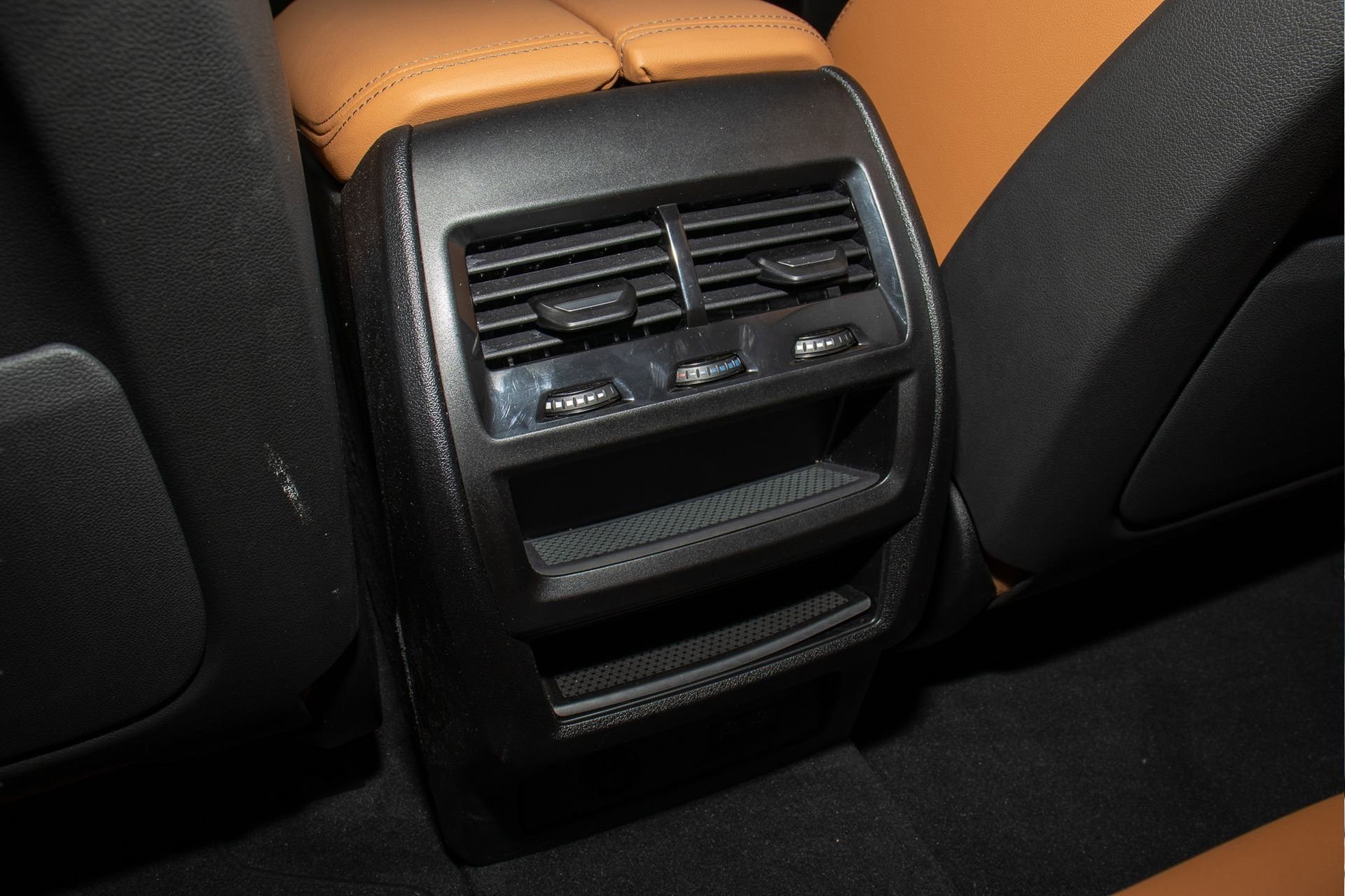 Used 2026 BMW X5 sDrive40i image 21