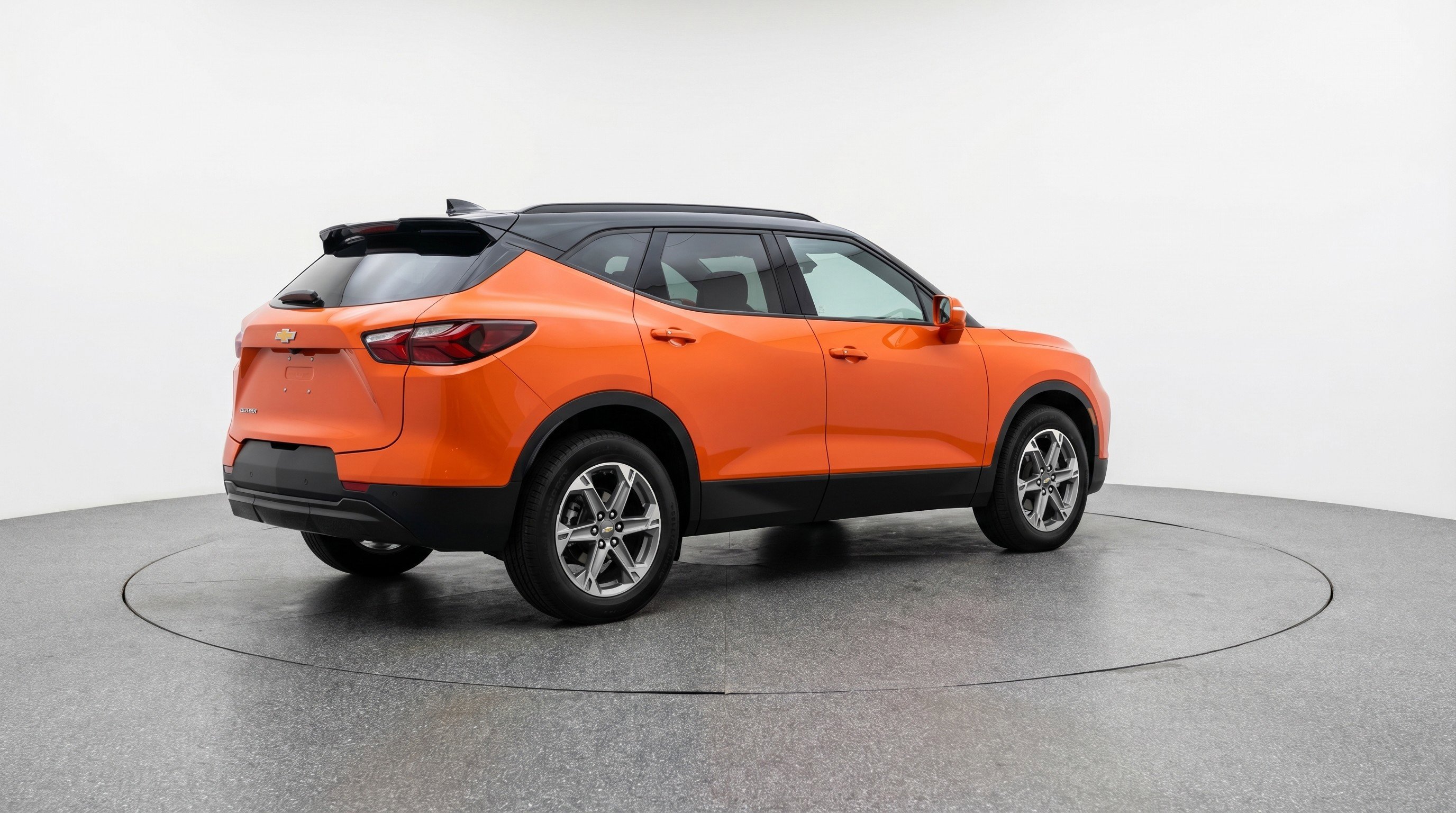 Used 2025 Chevrolet Blazer LT FWD image 9