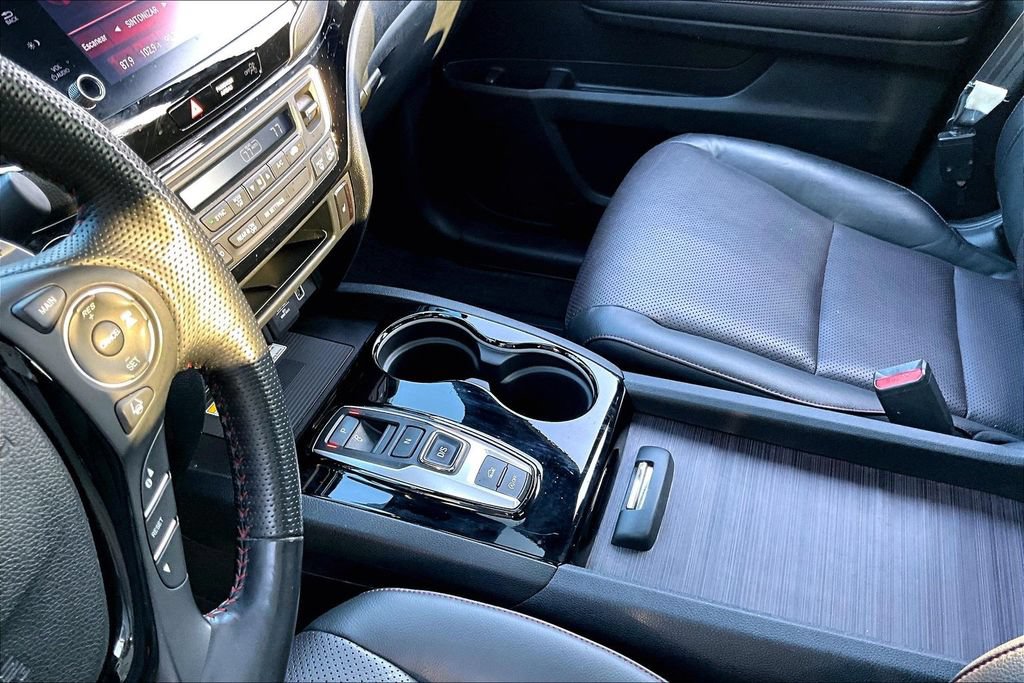 Used 2023 Honda Ridgeline Black Edition image 15