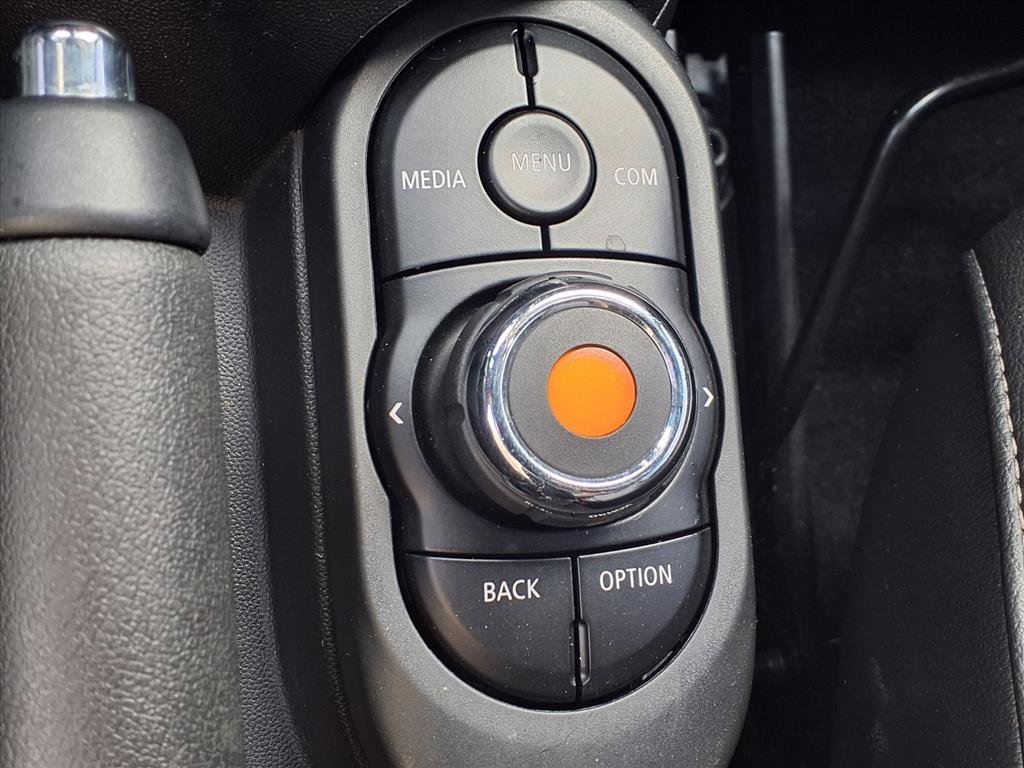 Used 2020 MINI Cooper S w/ Driver Assistance Package image 9