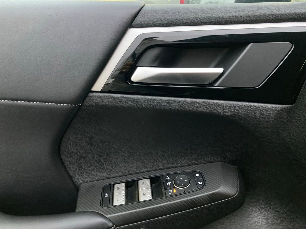 Used 2024 Mitsubishi Outlander SE FWD image 13