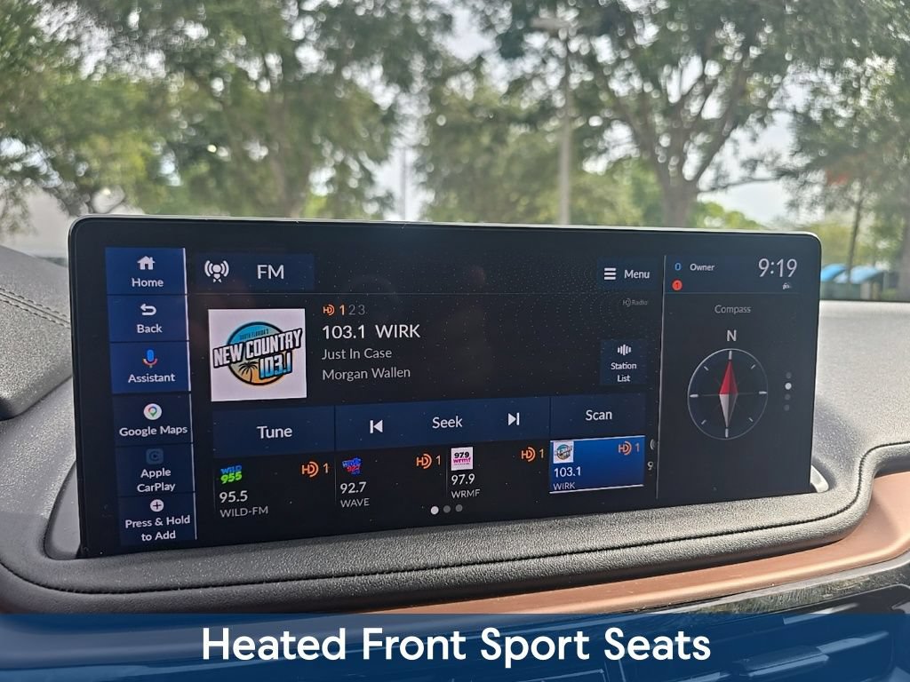 Used 2025 Acura MDX w/ Technology Package FWD image 25