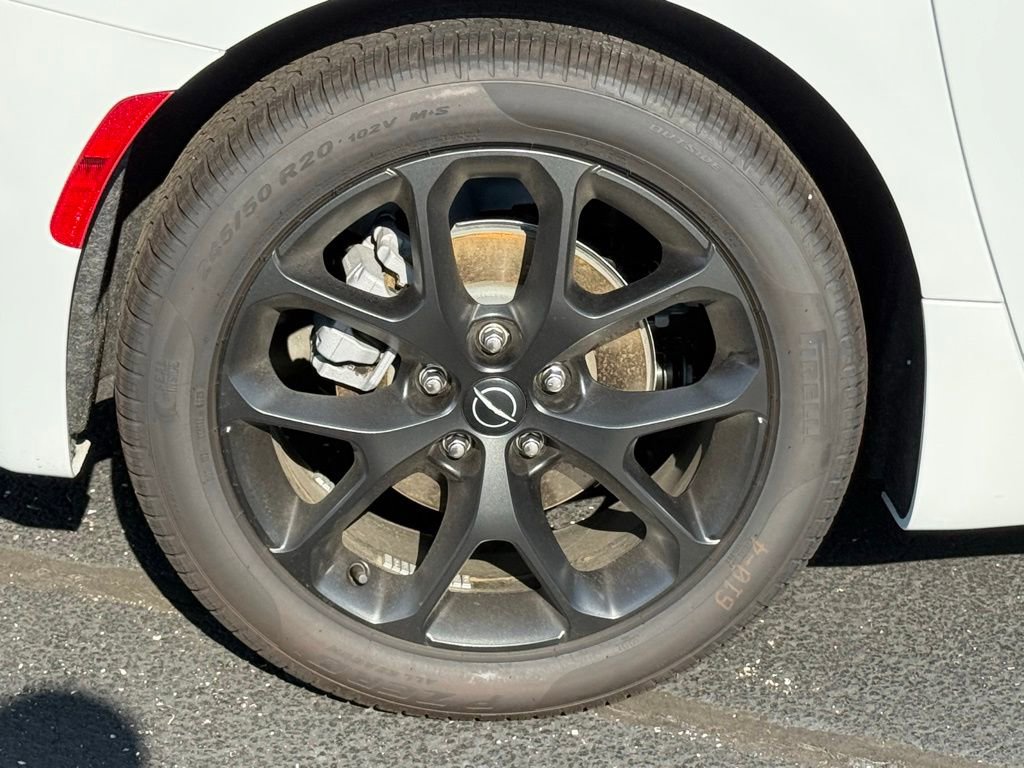 New 2025 Chrysler Pacifica Limited FWD image 10
