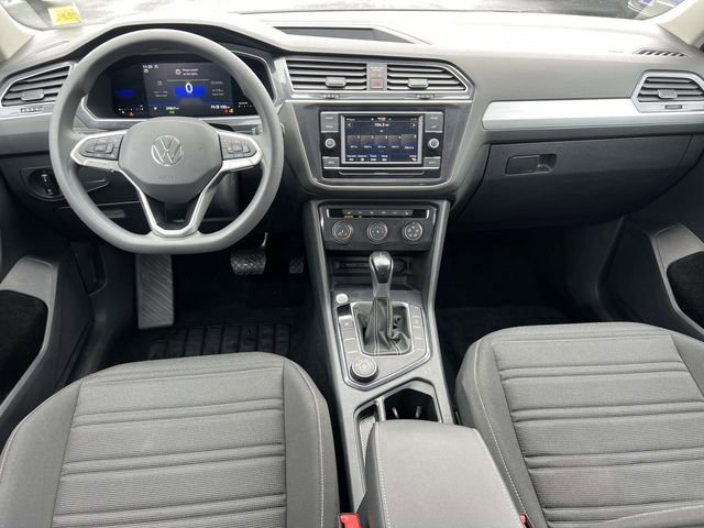 Used 2022 Volkswagen Tiguan S image 12