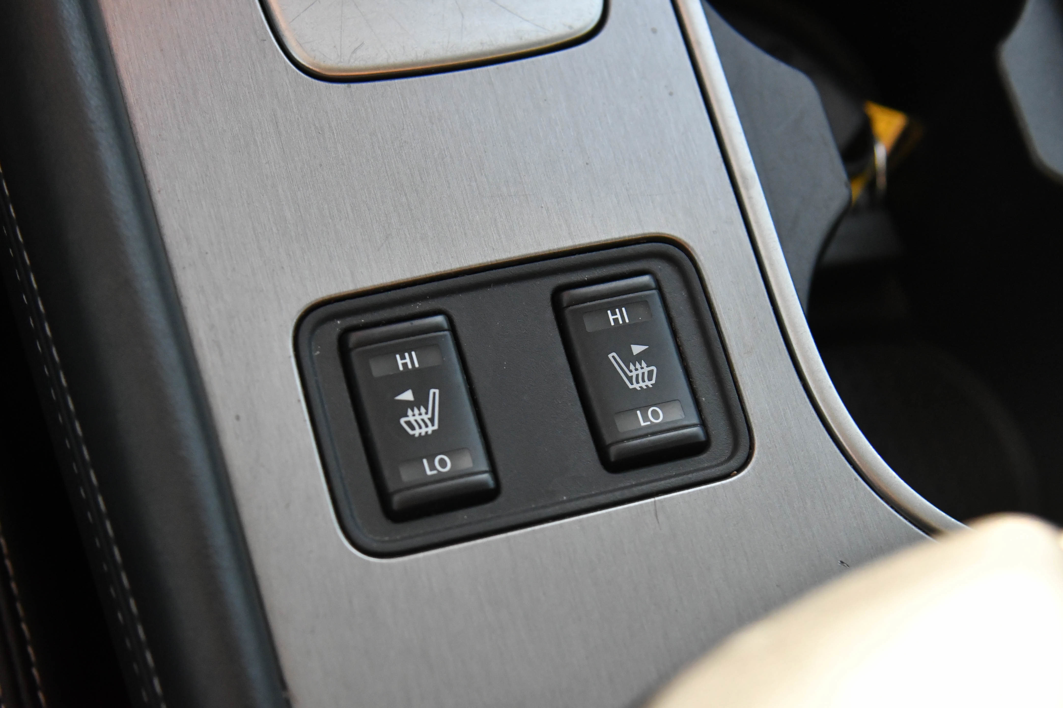 Used 2023 Nissan Murano SV image 25