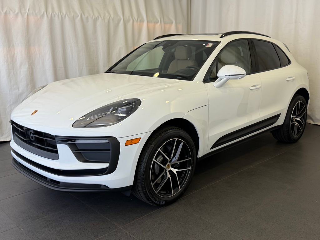 New 2026 Porsche Macan AWD/4WD image 1