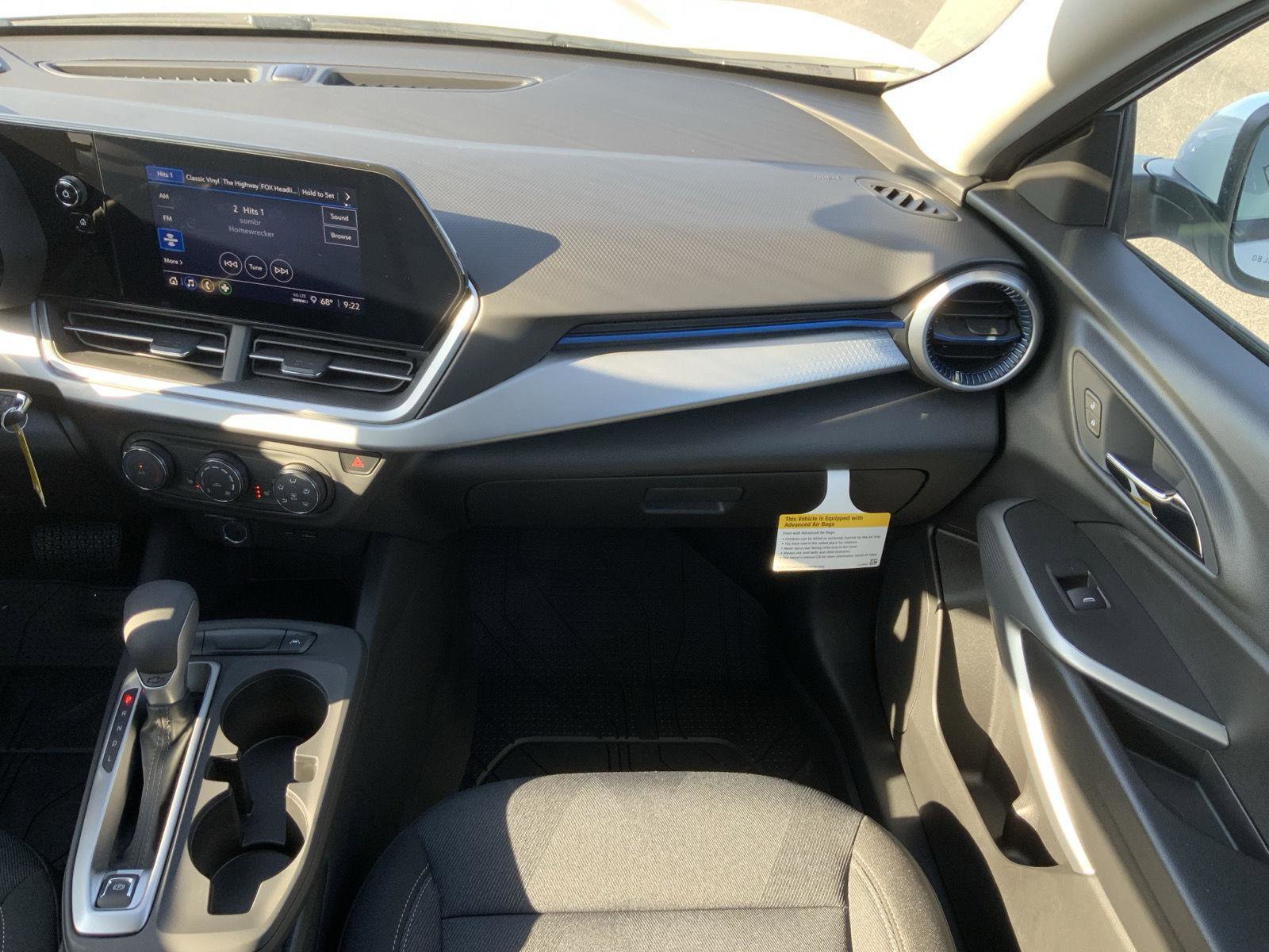 New 2026 Chevrolet Trax LS w/ LS Convenience Package FWD image 53
