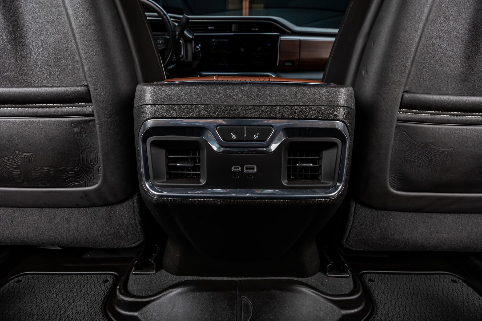 Used 2024 GMC Sierra 2500 Denali Ultimate image 31