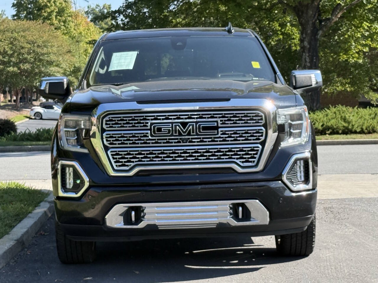 Used 2019 GMC Sierra 1500 Denali w/ Denali Ultimate Package AWD/4WD image 4