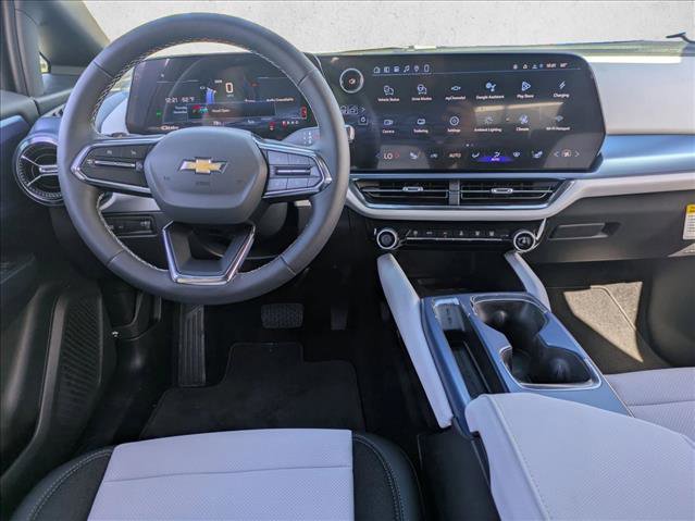 New 2026 Chevrolet Equinox EV LT image 14