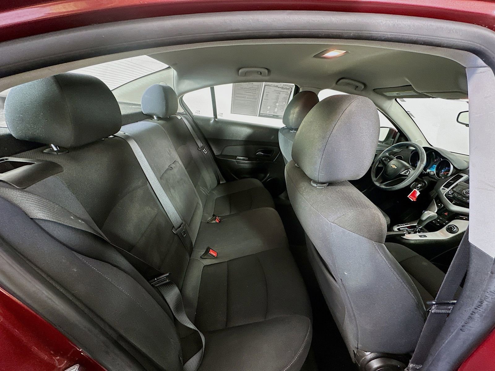 Used 2015 Chevrolet Cruze LT FWD image 23